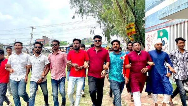 নন্দীগ্রামে এমএইচ কলেজ ছাত্রদলের উদ্যোগে সাম্য হত্যার প্রতিবাদে বিক্ষোভ মিছিল অনুষ্ঠিত