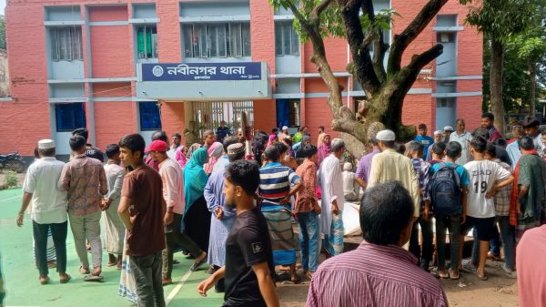 নবীনগরে বাস-সিএনজি সংঘর্ষে নিহত ৩।