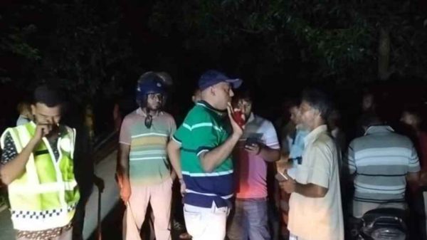 নড়াইলের কালিয়ায় ফুটবল খেলা নিয়ে সংঘর্ষ, হামলায় একজন নিহত এলাকায় অতিরিক্ত পুলিশ মোতায়েন