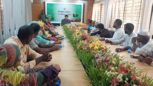 রাজীবপুরে টিআর-কাবিখা প্রকল্প বাস্তবায়নে সচ্ছতা নিশ্চিত করতে স্থানীয় জনপ্রতিনিধি ও সাংবাদিকদের সাথে মতবিনিময়।