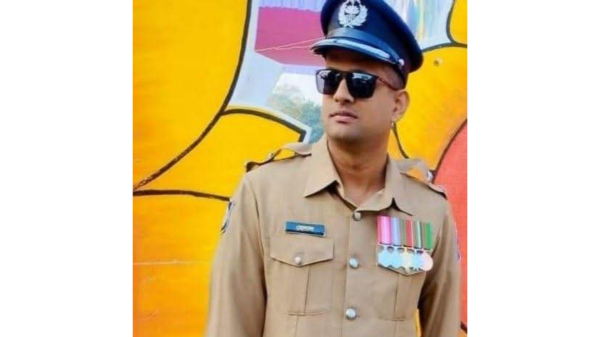ভূরুঙ্গামারী থানার ওসি আল হেলাল মাহমুদ কুড়িগ্রাম জেলার শ্রেষ্ঠ অফিসার ইনচার্জ নির্বাচিত